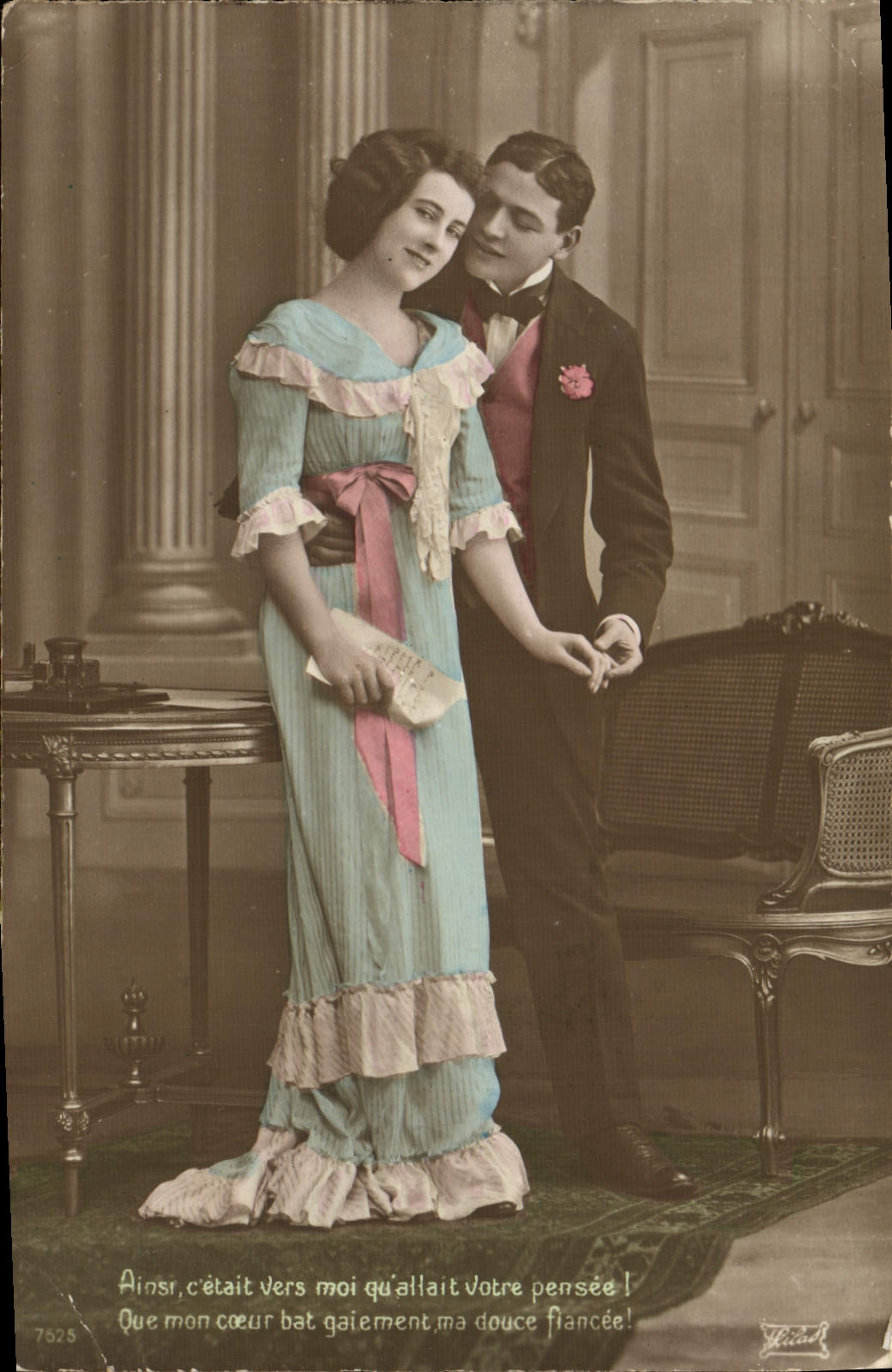 CPA Fantaisie Femme