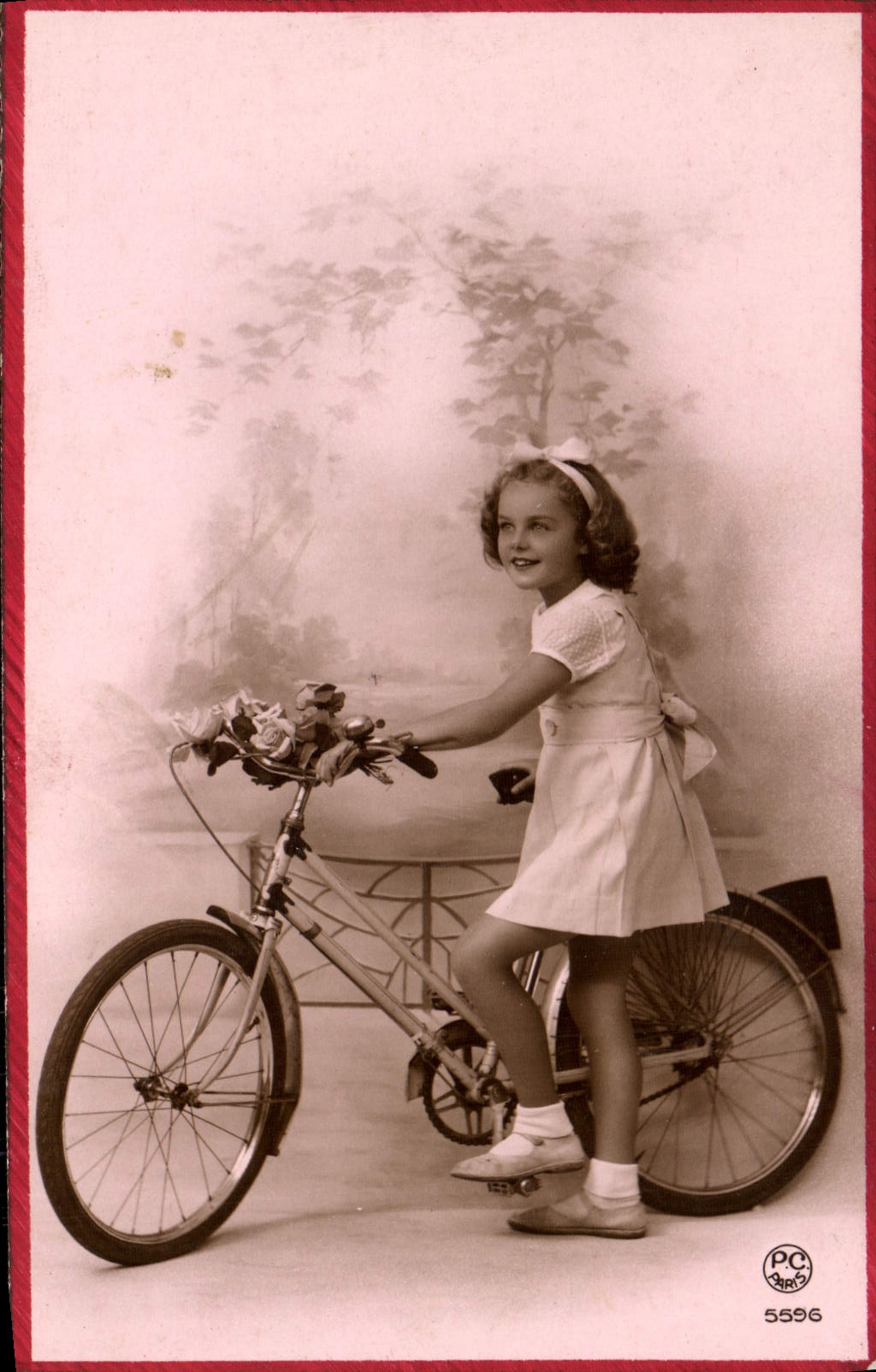CPA Fantaisie Enfant Velo Cycle