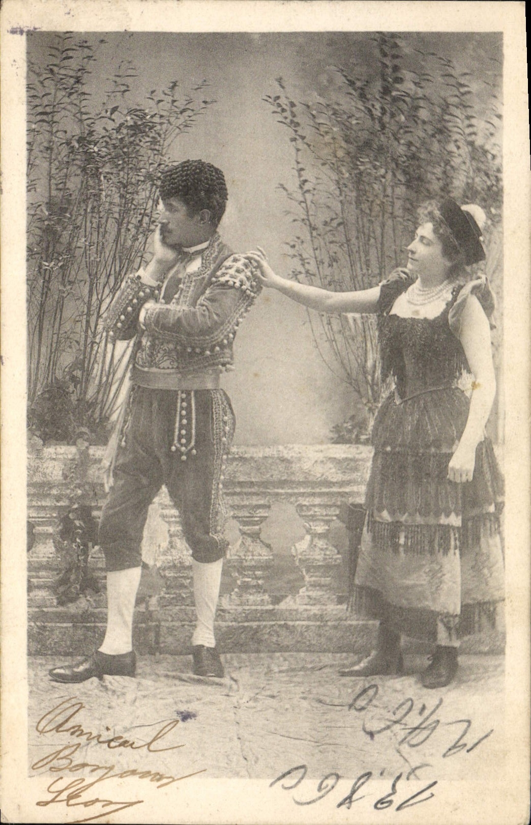 CPA Fantaisie Femme Torrero Corrida 