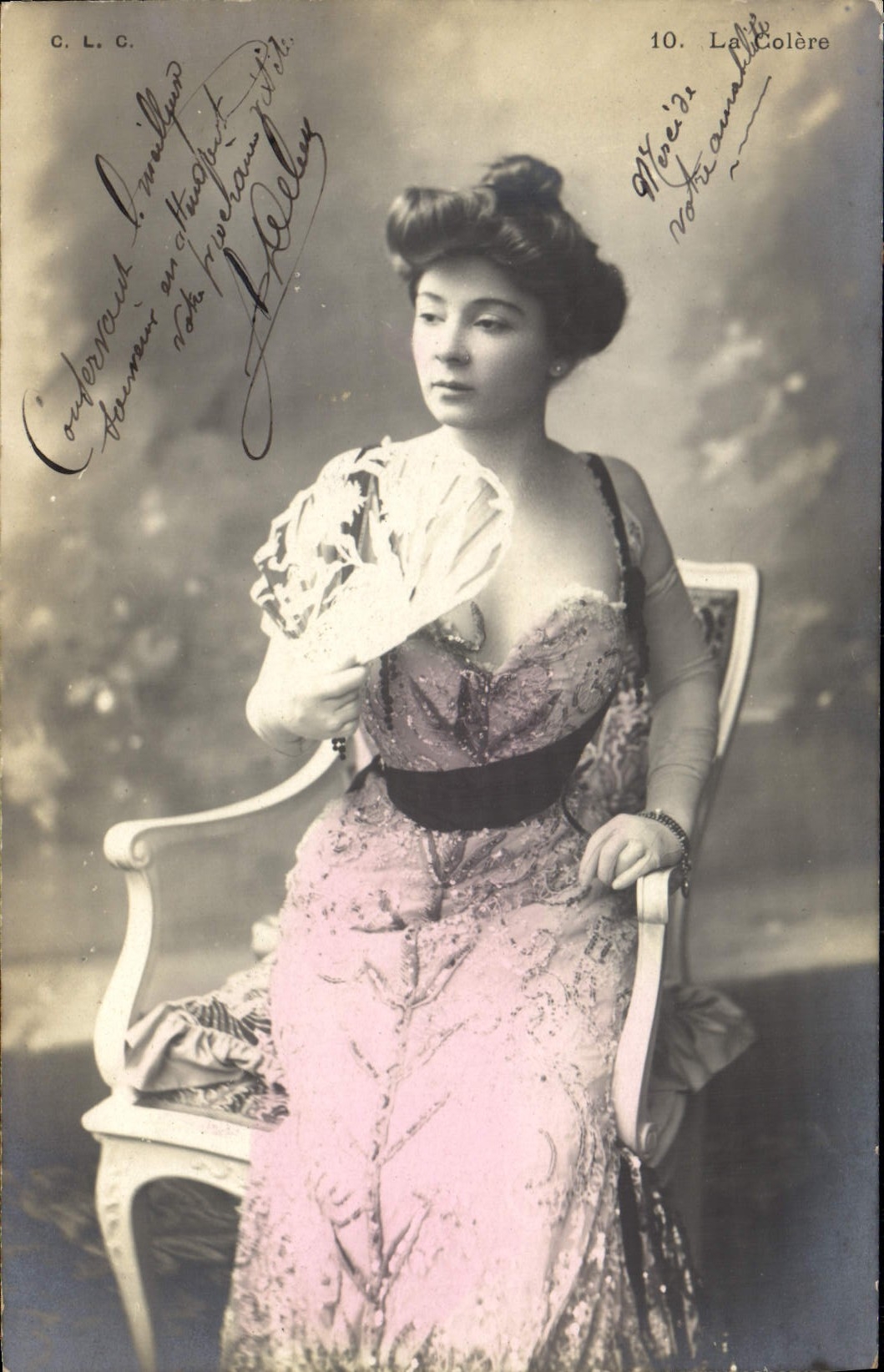 Femme en robe rose — La Colère — C.L.C. n°10