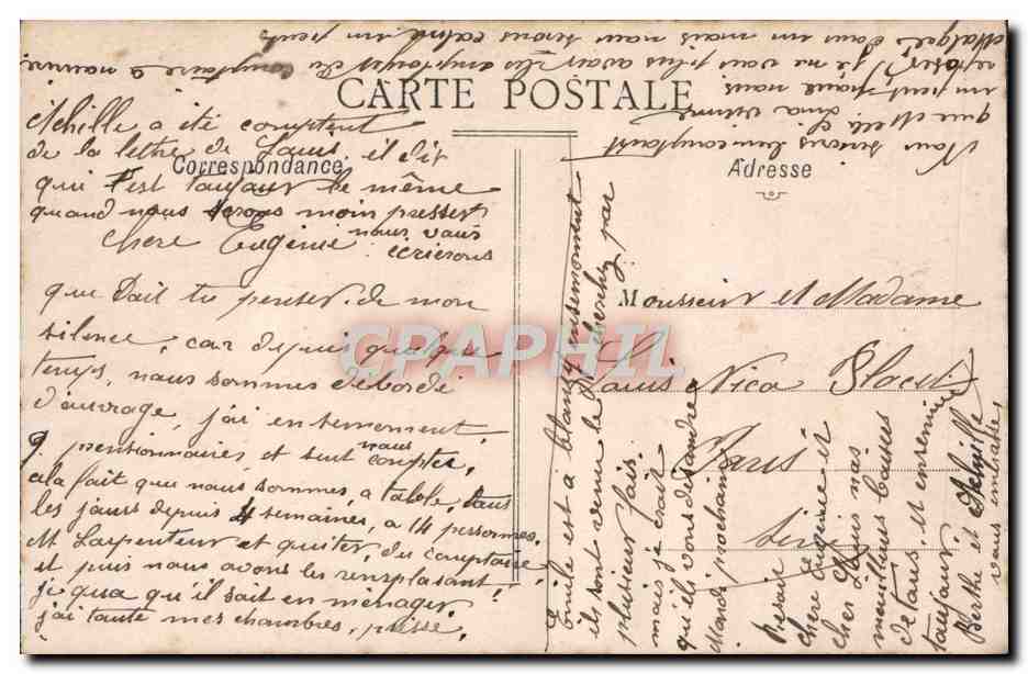 Jeune couple en extérieur — scène amoureuse — éditeur non identifié — Verso