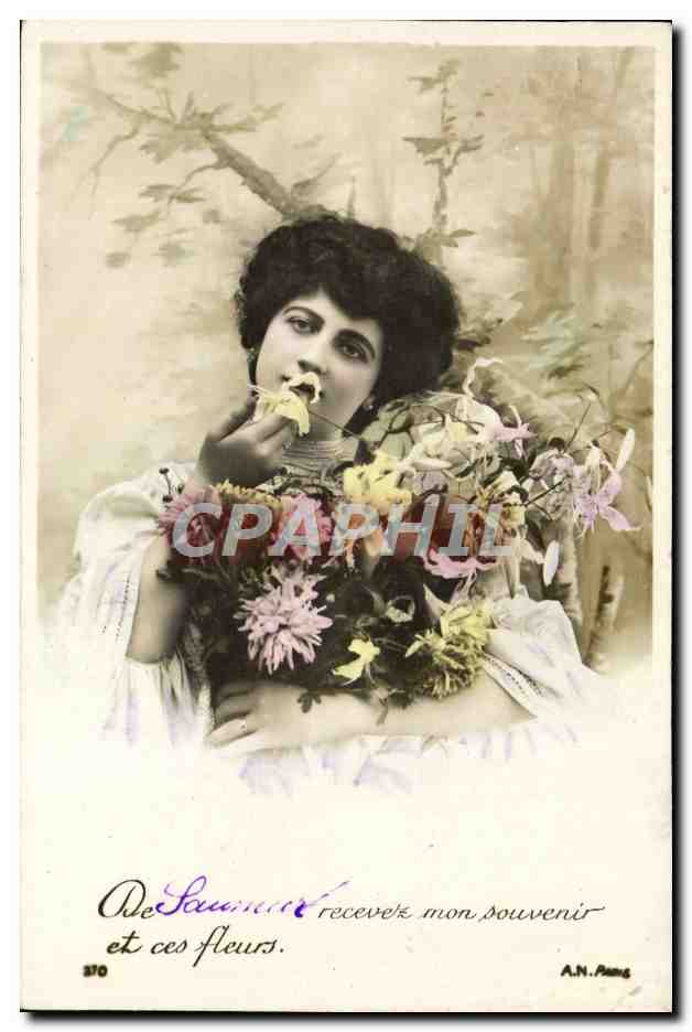 Femme avec bouquet de fleurs — texte imprimé et manuscrit — A.N. Amos, n° 370