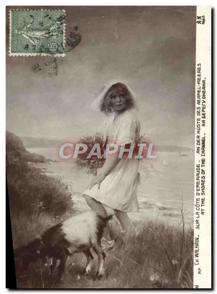 CPA Fantaisie Femme Walhain Sur le Cote d'emeraude Chevre Salon