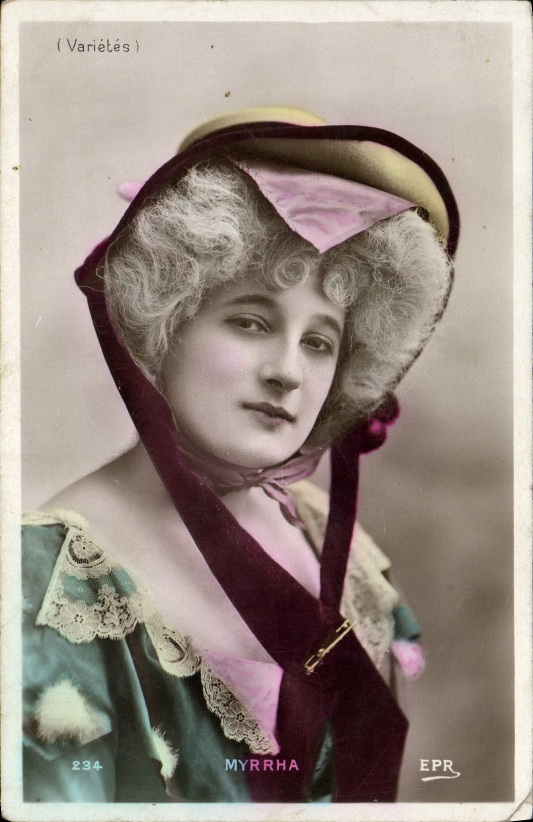 CPA Fantaisie Femme Myrrha