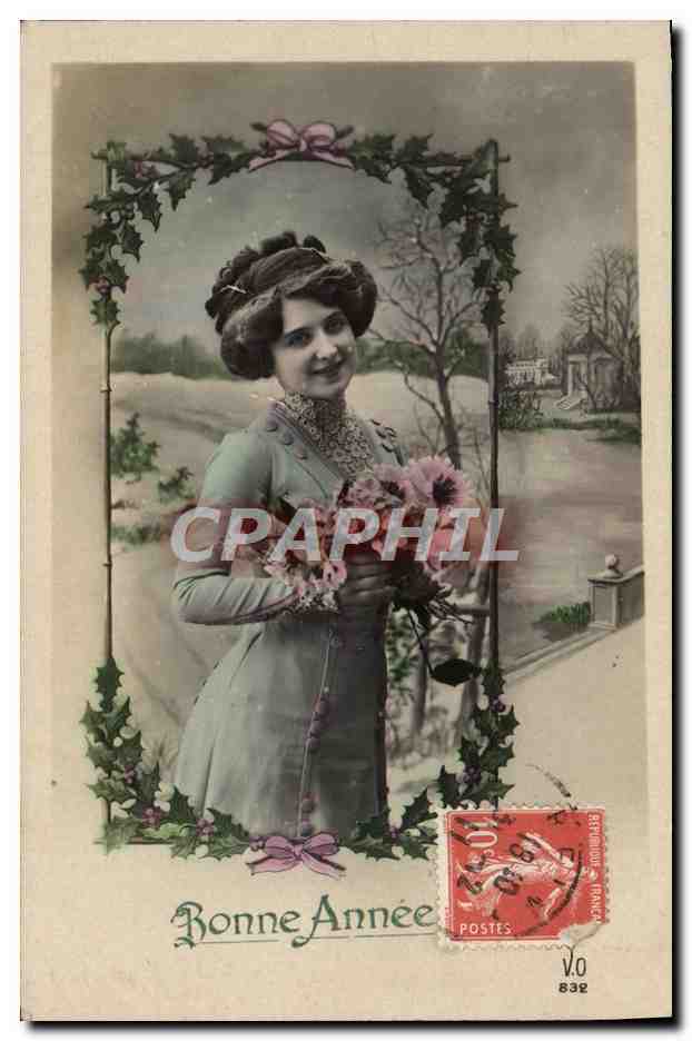Jeune femme tenant un bouquet — Bonne Année — éditeur V.O. n° 832