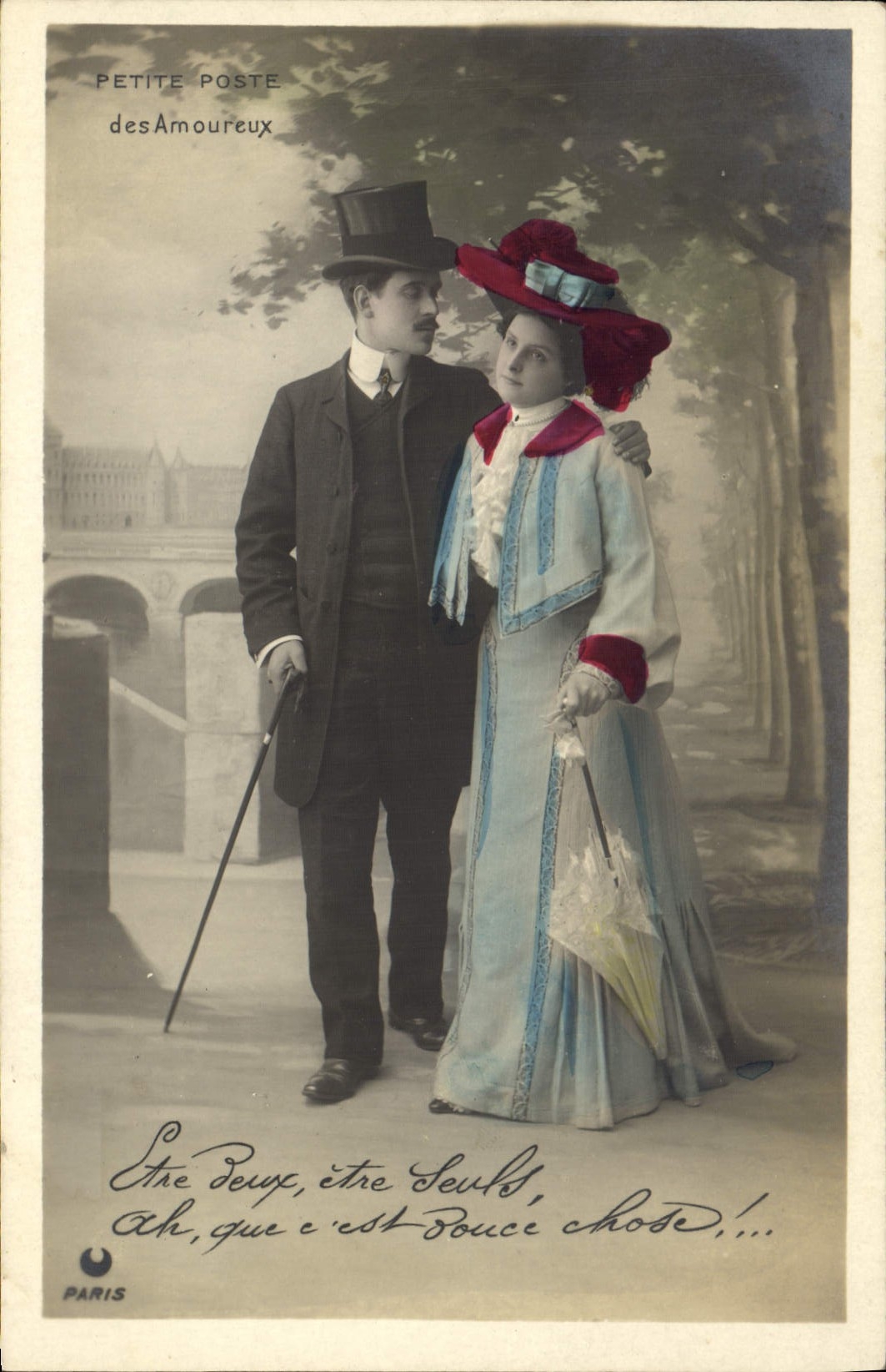 Couple amoureux — Paris — Petite Poste des Amoureux