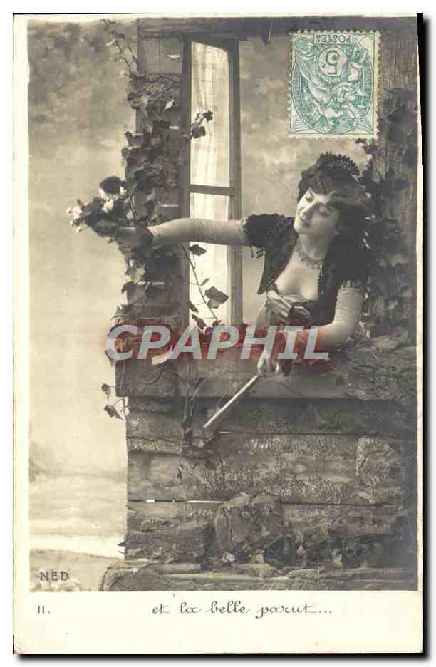 CPA Fantaisie Femme 