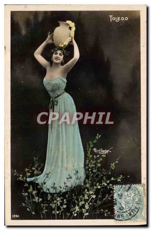 Femme en robe bleue tenant un vase — Toledo — RENTLASSER PARIS n°1261