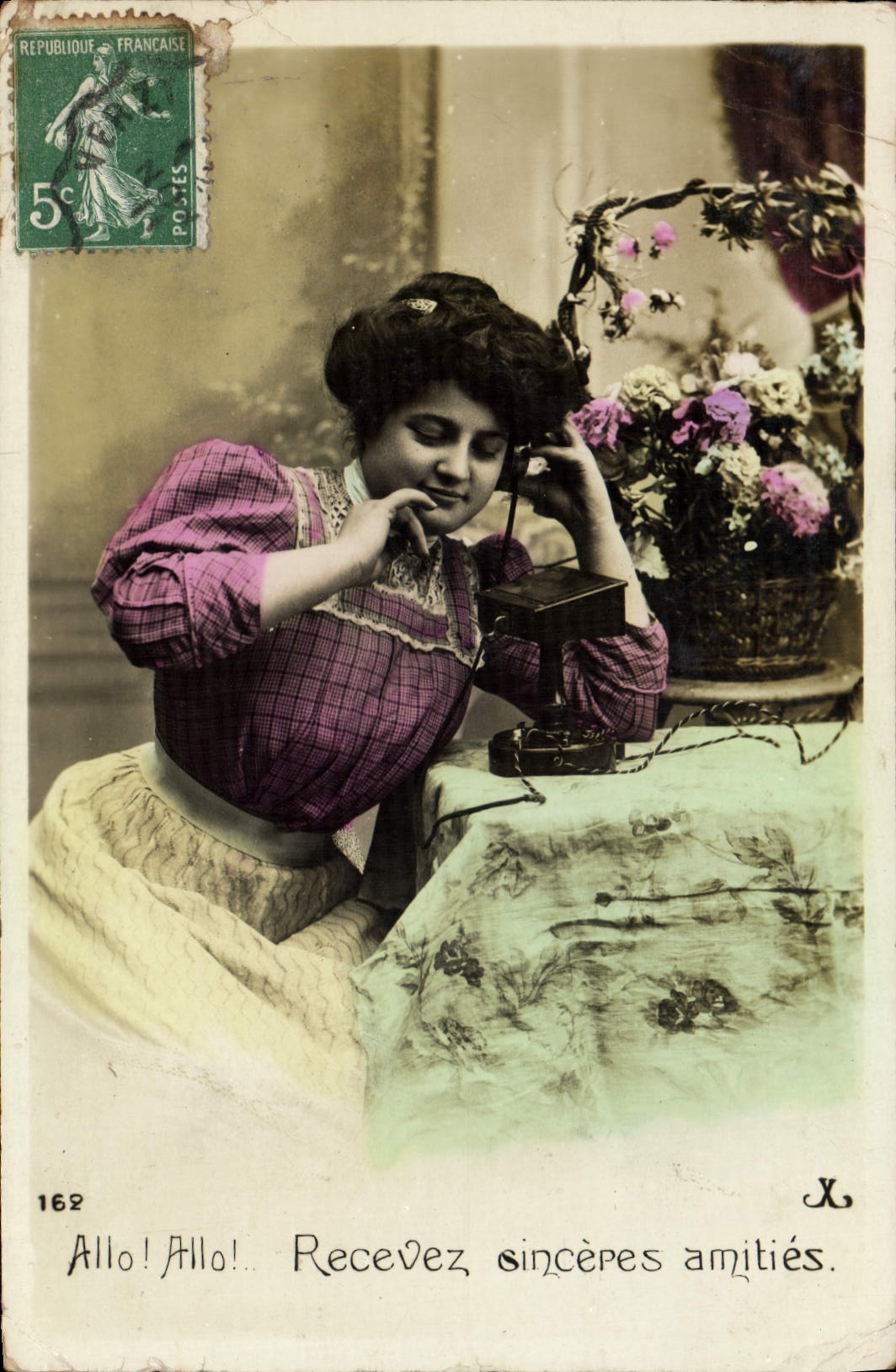 Frau am Telefon — Kommunikationsszene — unbekannter Verlag, n° 162