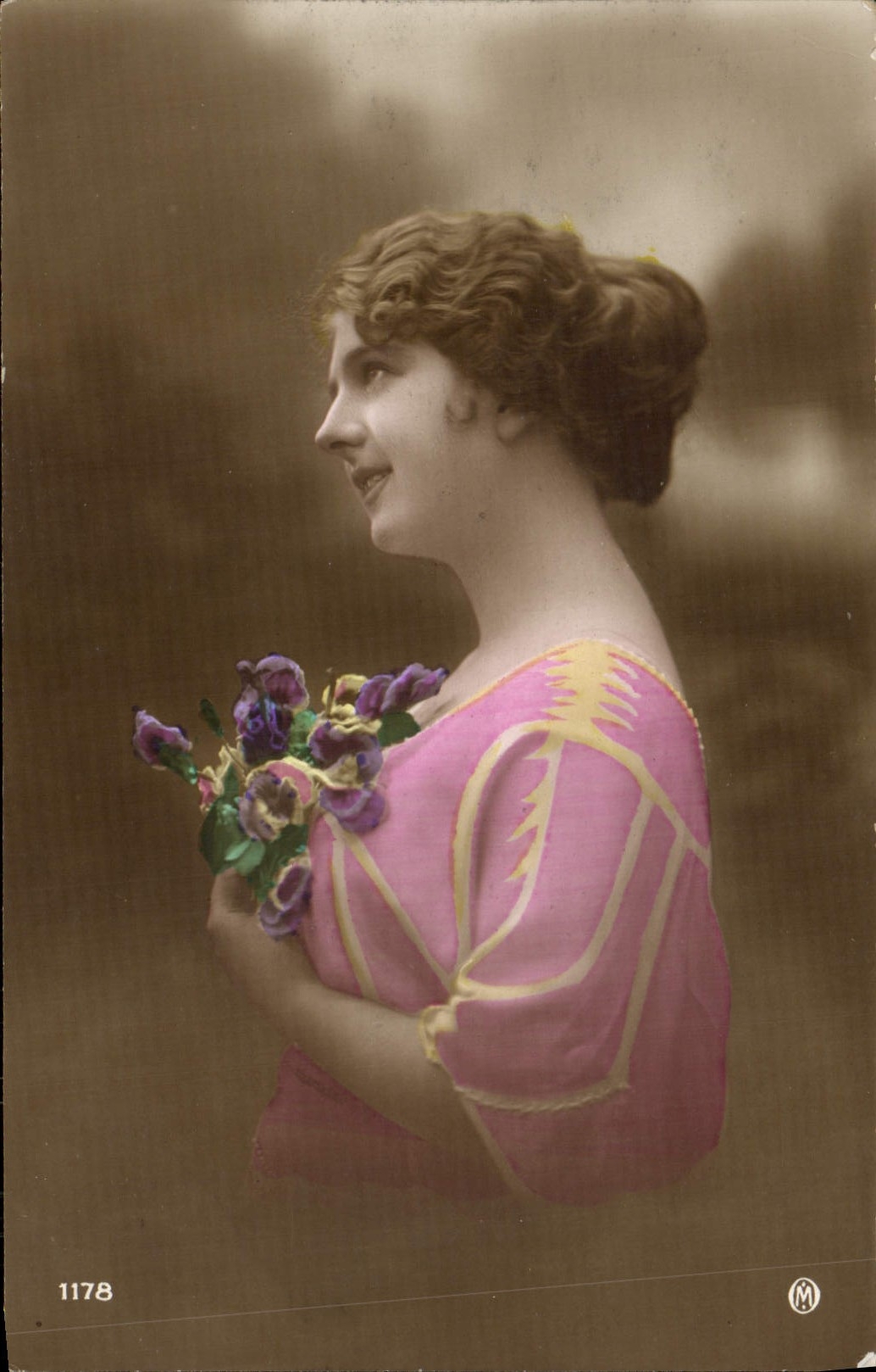 CPA Fantaisie Femme