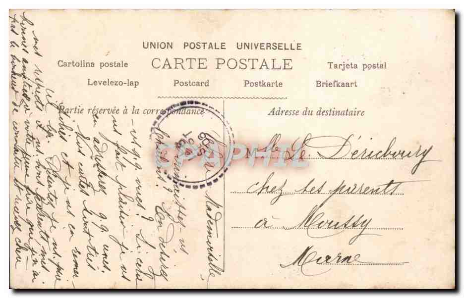 Femme en robe ornée de fleurs et de motifs — éditeur inconnu, n° de série non visible — Reverso