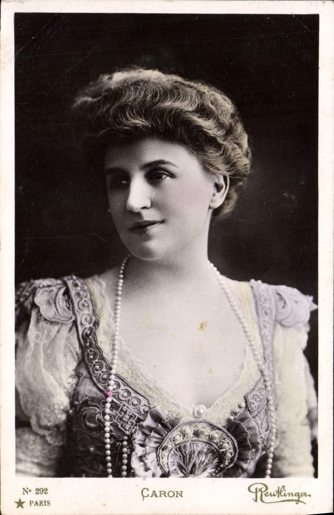 Caron — Portrait de femme — Reutlinger, Paris, N° 292