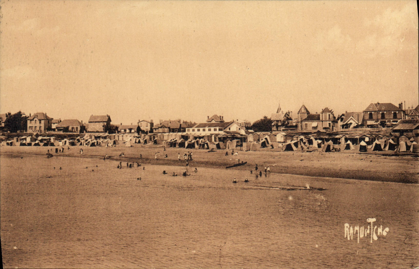 CPA Plage de Croix de Vie 