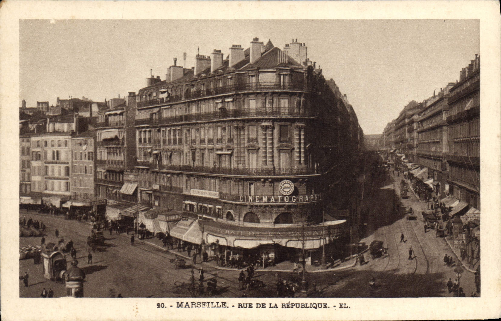 CPA Marseille Rue De La Republique