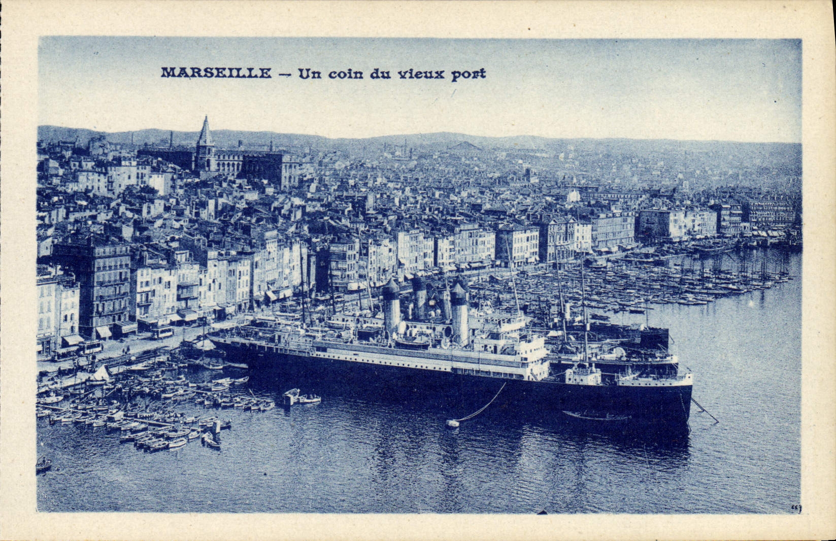CPA Marseille Un Coin Du Vieux Port Bateaux