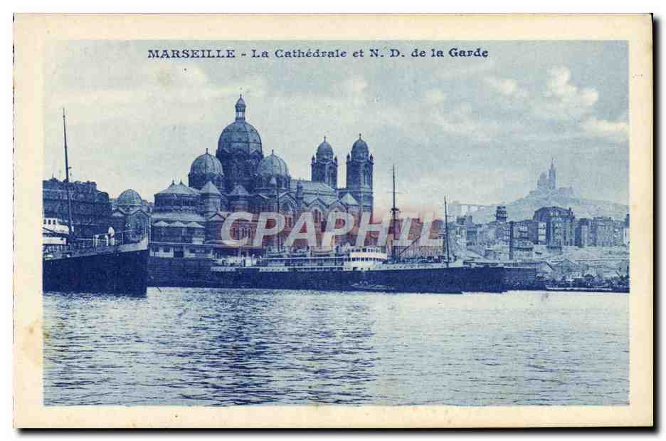 CPA Marseille La Cathedrale et ND de la Garde Bateau