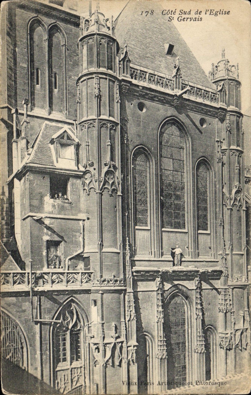 CPA Paris Cote Sud de L'Eglise St Gervais 