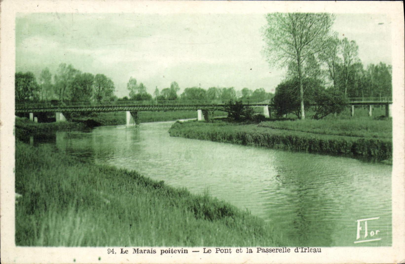 Le Marais poitevin — Le Pont et la Passerelle d'Irleau — Éditions Artisques Marca : Carrié, Niort, n°94