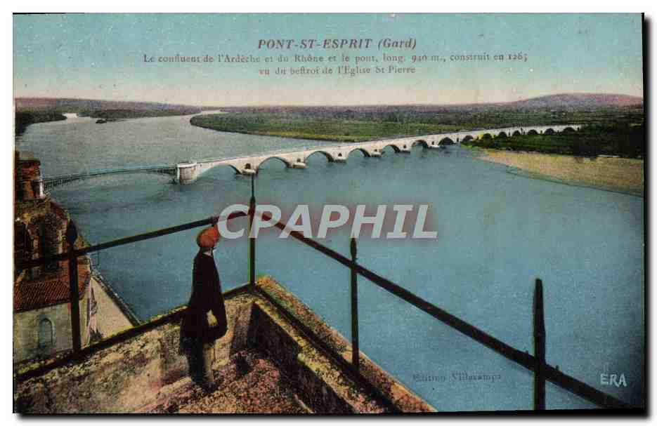 CPA Pont St Esprit Le Confluents de l'Ardeche et du Rhone et le Pont vu du beffroi de l'eglise St Pierre