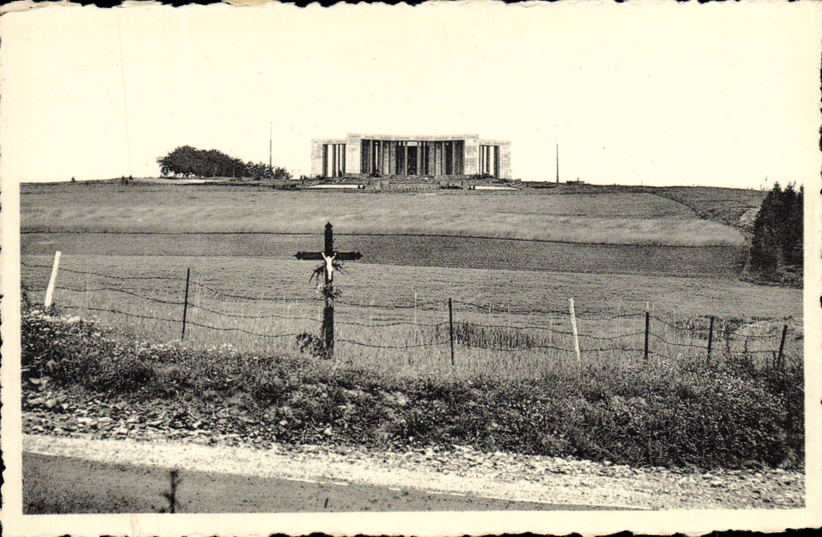 CPA Memorial De La Bataille Du Saillant Bastogne