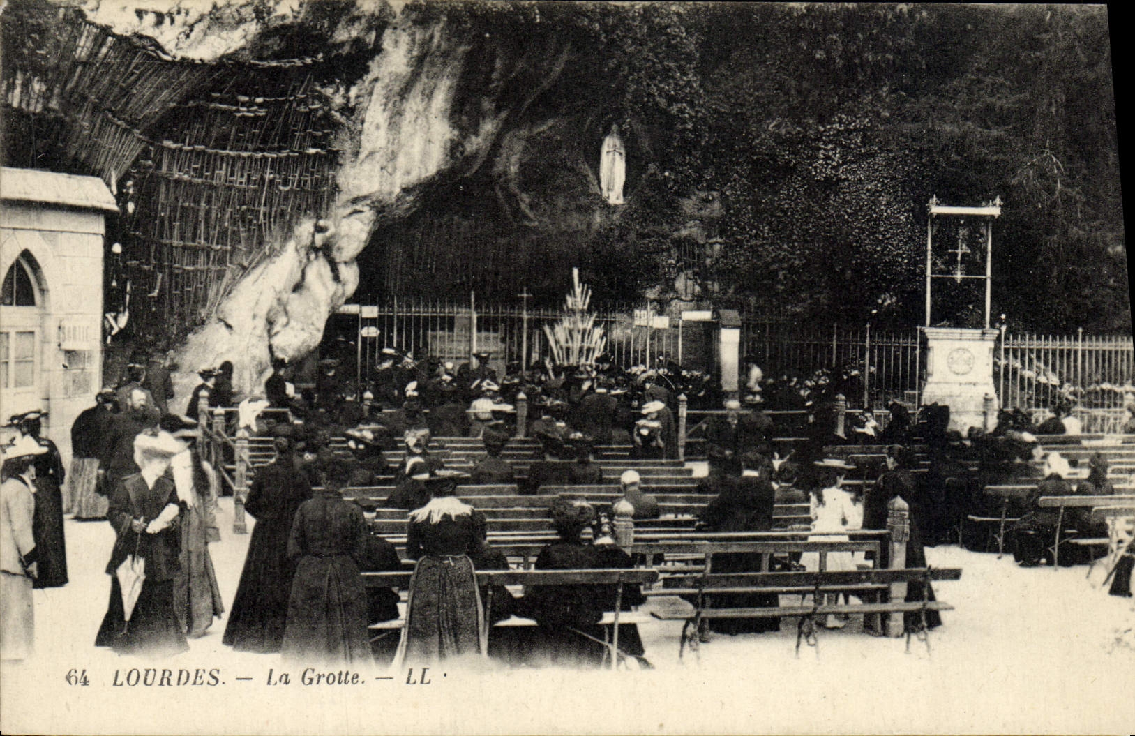CPA Loudes La Grotte