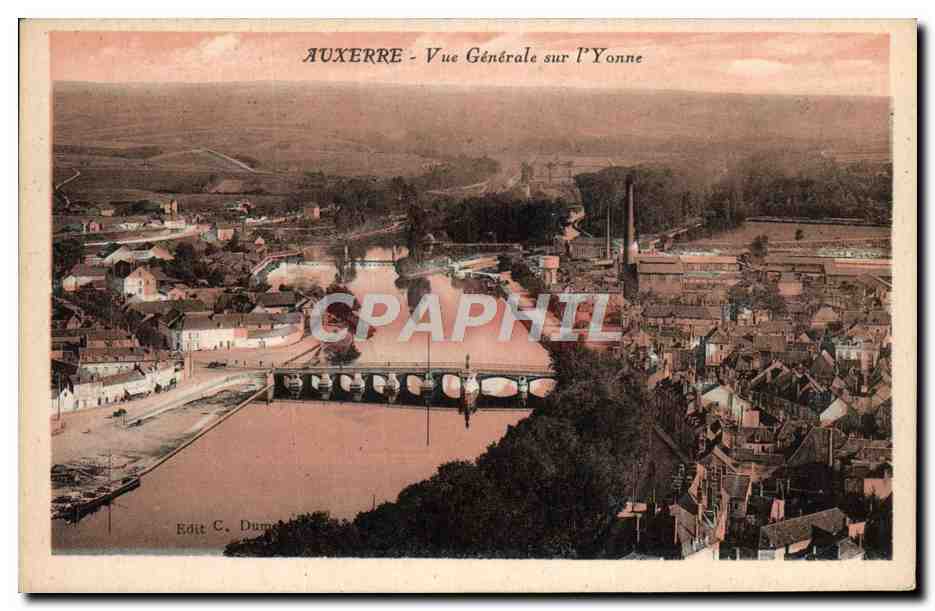 CPA Auxerre Vue Generale Sur I'Yonne