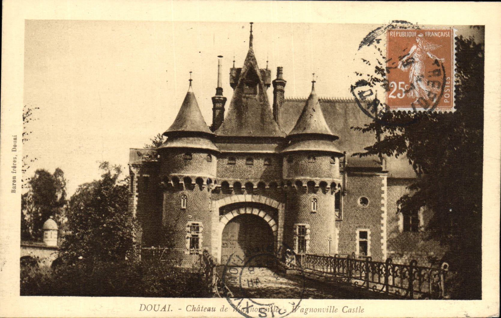 CPA Douai Chateau De Wagnonville 