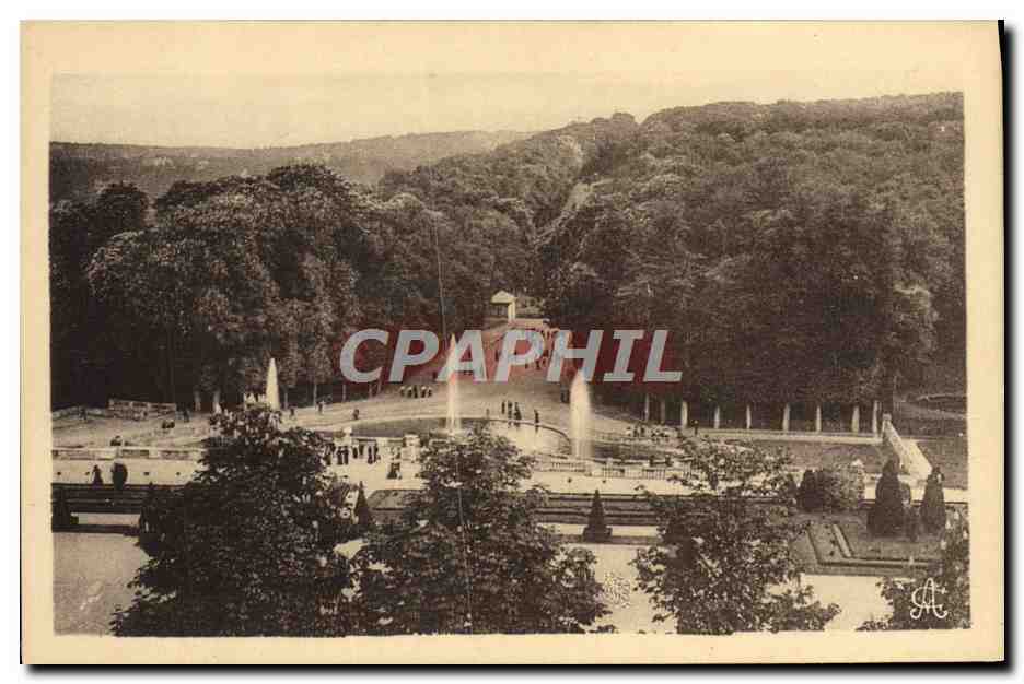 CPA Saint Cloud Le Parc Le Bassin Du Fer A Cheval Et Le Bassin Saint Jean