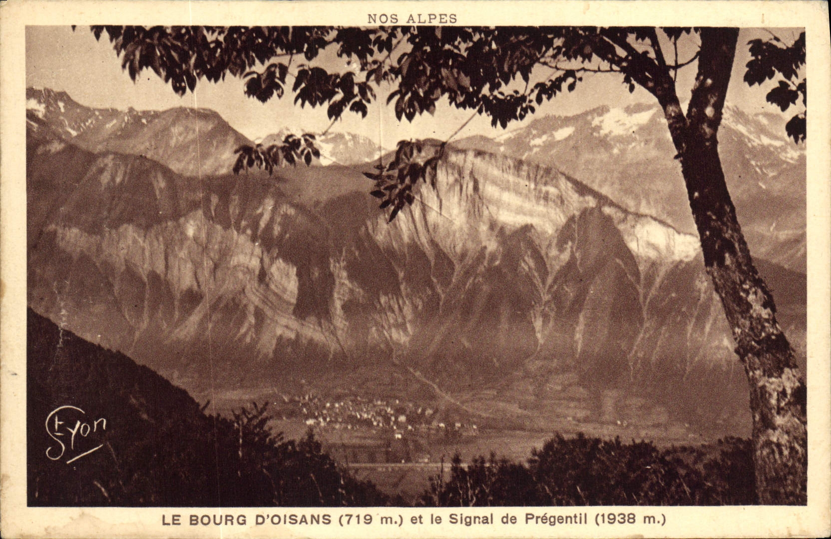 CPA Le Bourg D Oisans Et Le Signal De Pregentil