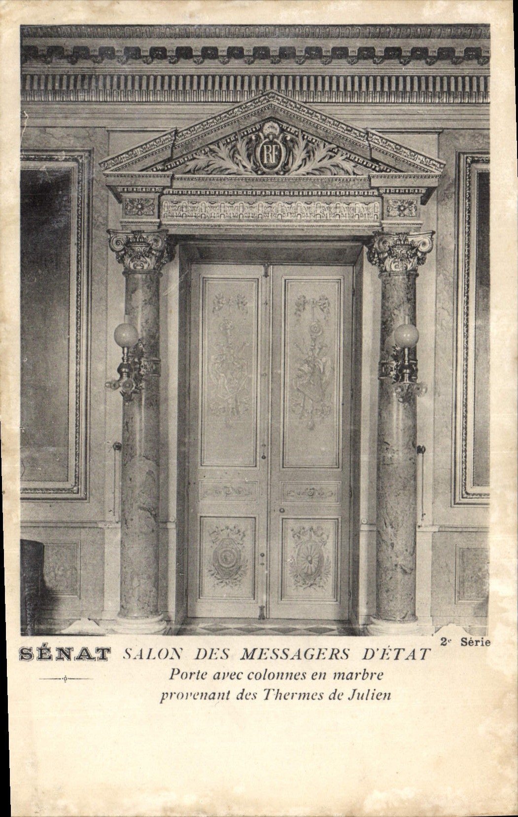 CPA Senat paris Salon Des Messagers D'Etat porte avec colonnes en marbre provenant des Thermes de Julien