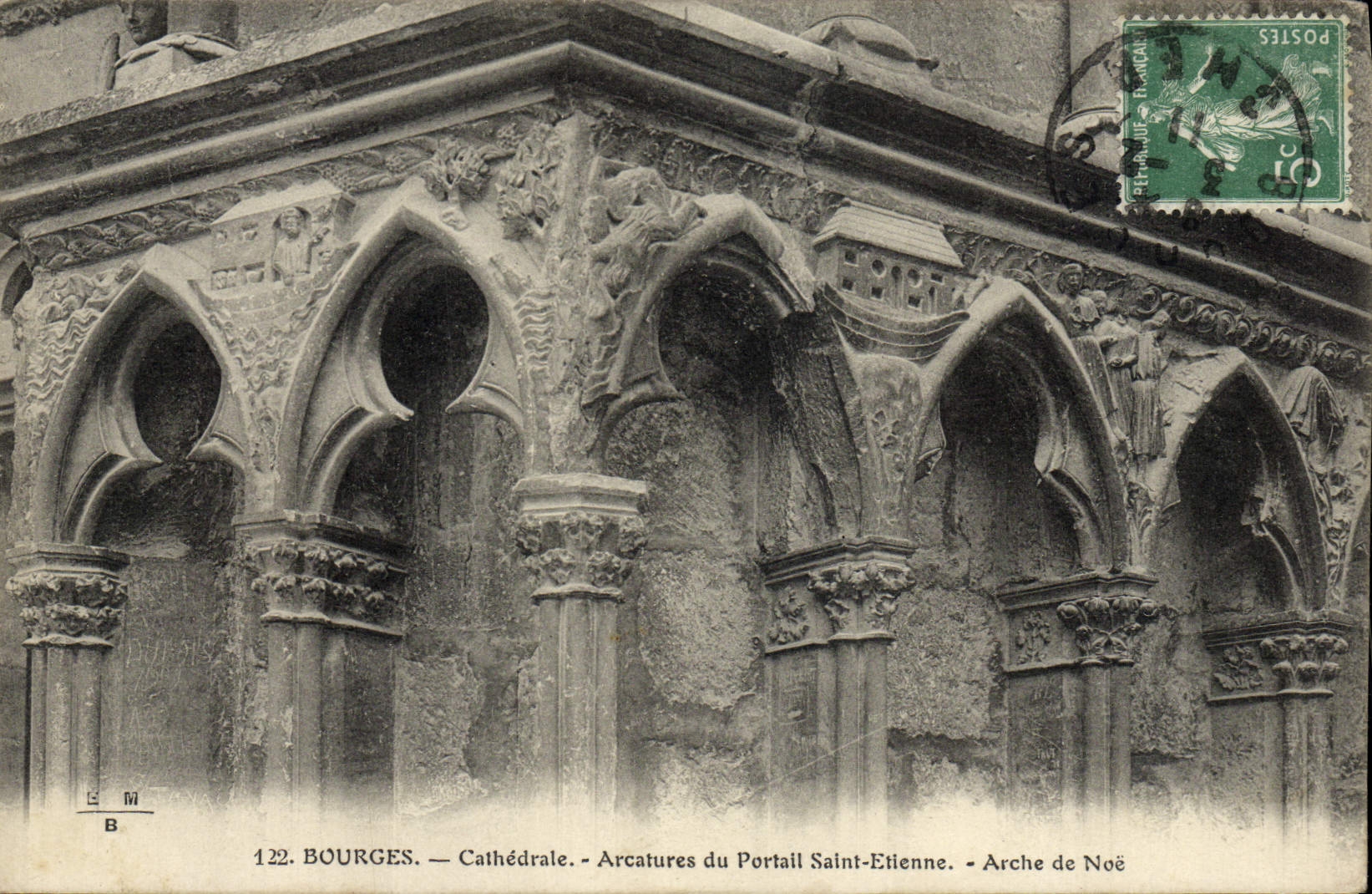 CPA Cathedrale de Bourges Arcatures du Portail Saint Etienne Arche de Noe