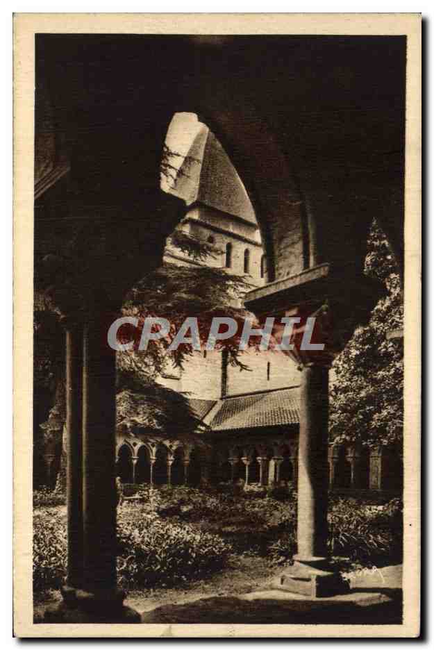 CPA Abbaye de Moissac Le Cloitre et clocher de l'eglise 