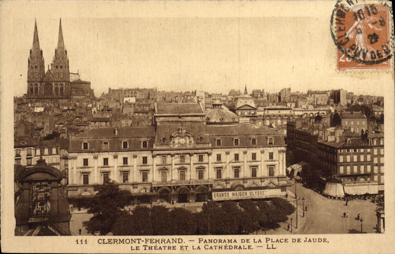 CPA Clermont Ferrand Panorama De La Place De Jaude Le Theatre et la cathedrale