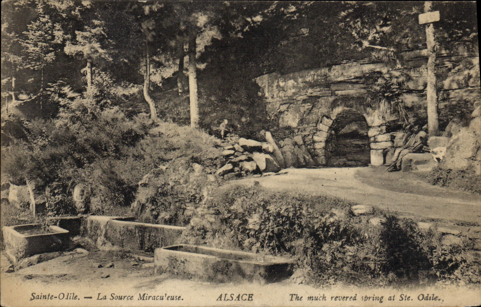 CPA Saint Olile La Source Miracuieuse