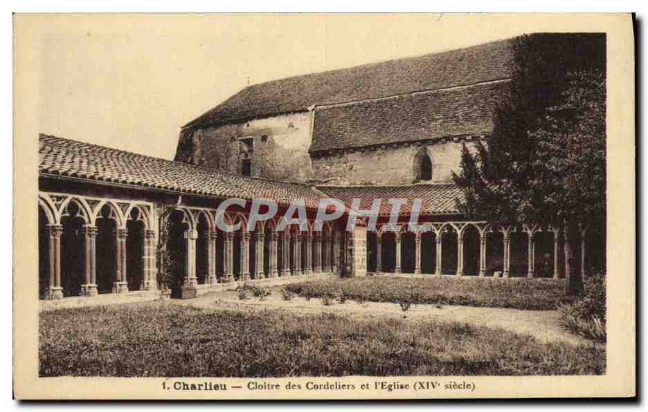 CPA Charlieu Cloitre des Cordeliers et L'Eglise
