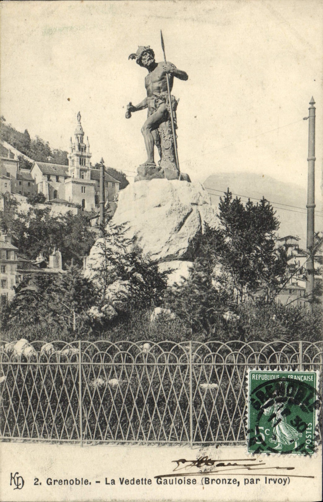 Grenoble — La Vedette Gauloise (Bronze, par Irvoy)