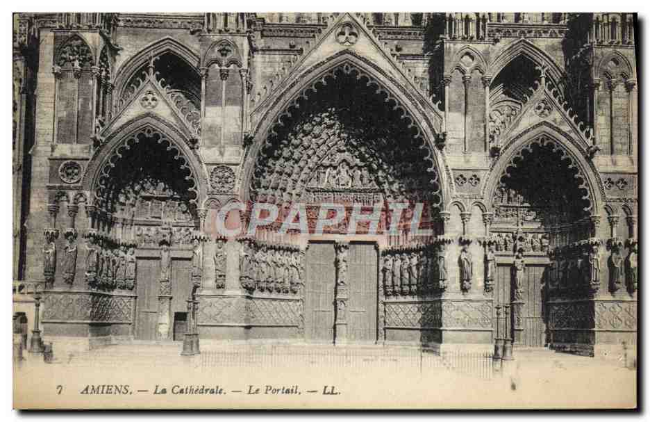 CPA Amiens La Cathedrale Le portail