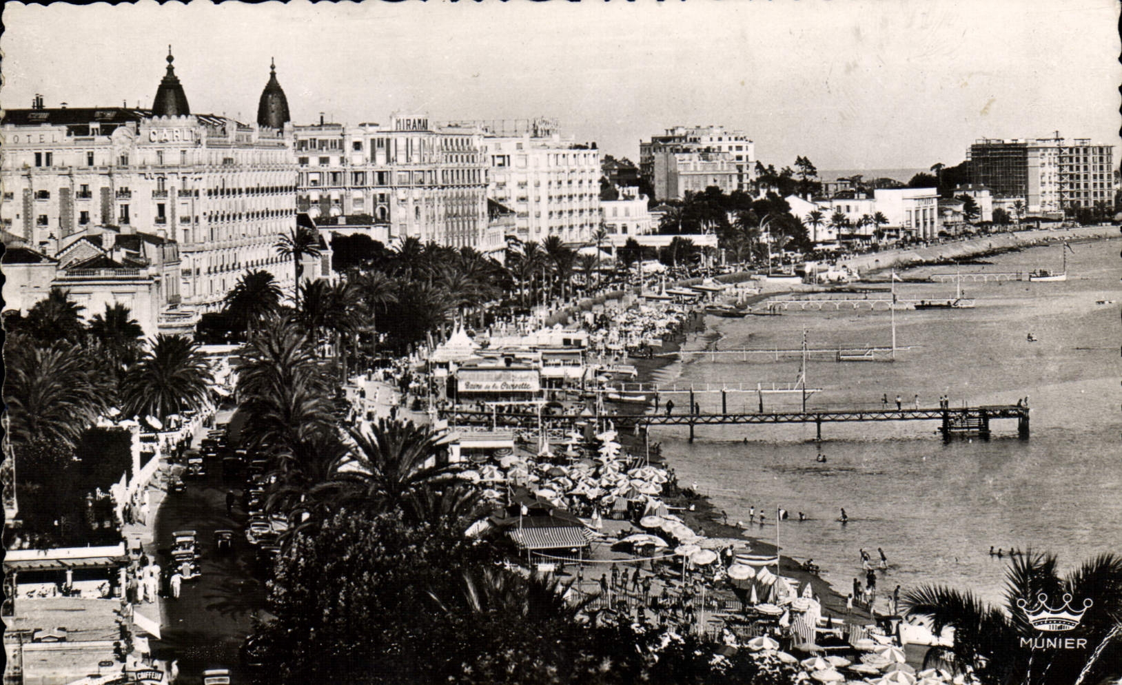 CPM Cannes La Plage La Croisetle Et Les Hotels