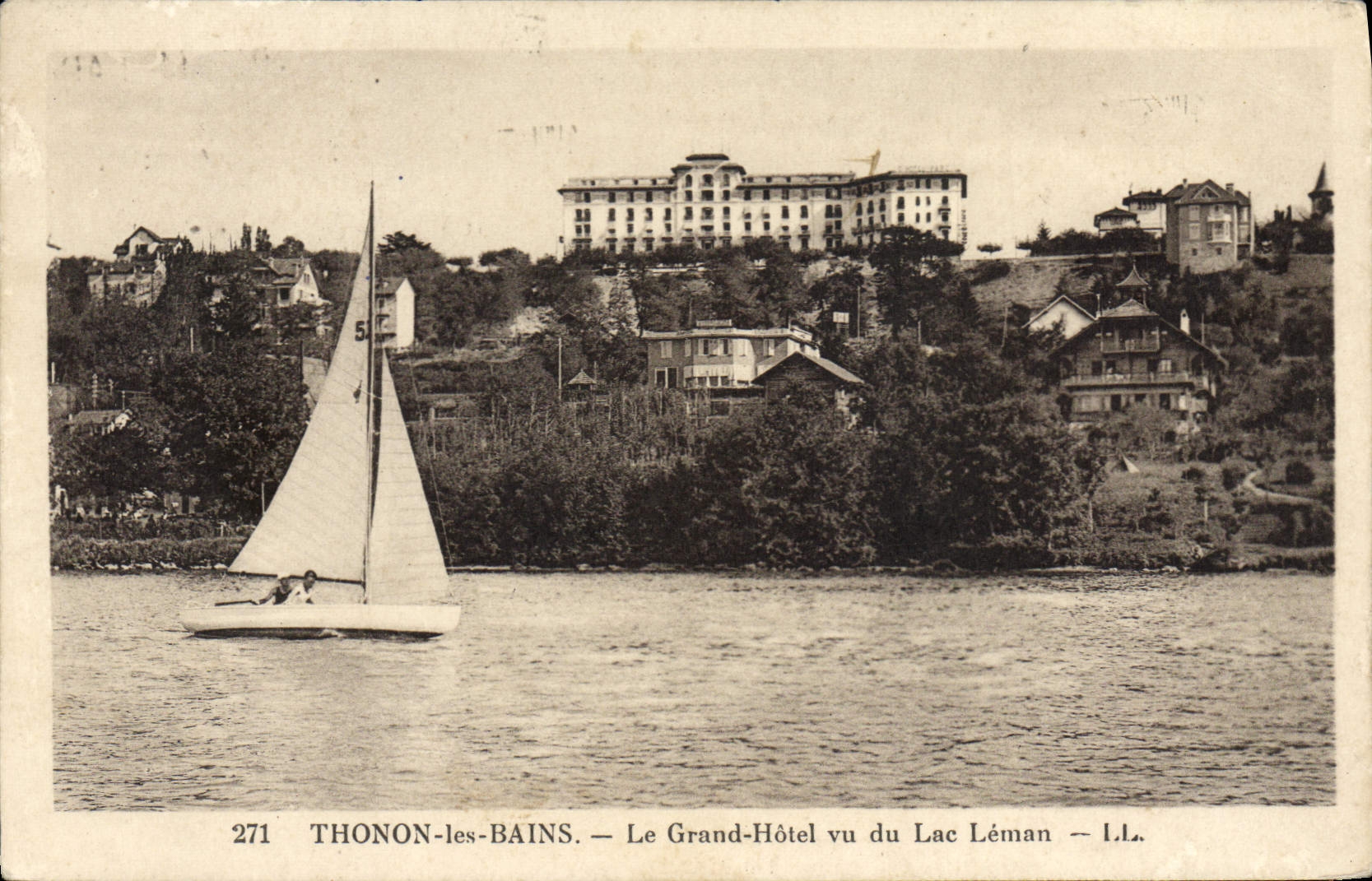 Thonon-les-Bains — Le Grand-Hôtel vu du Lac Léman — L.L.A.