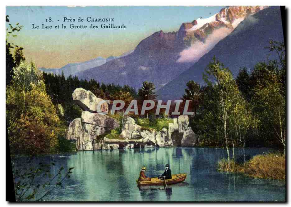 CPA Pres De Chamonix Le Lac Et La Grotte Des Gaillauds