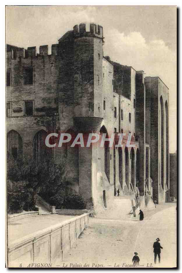 CPA Avignon Le Palais Des Papes La facade