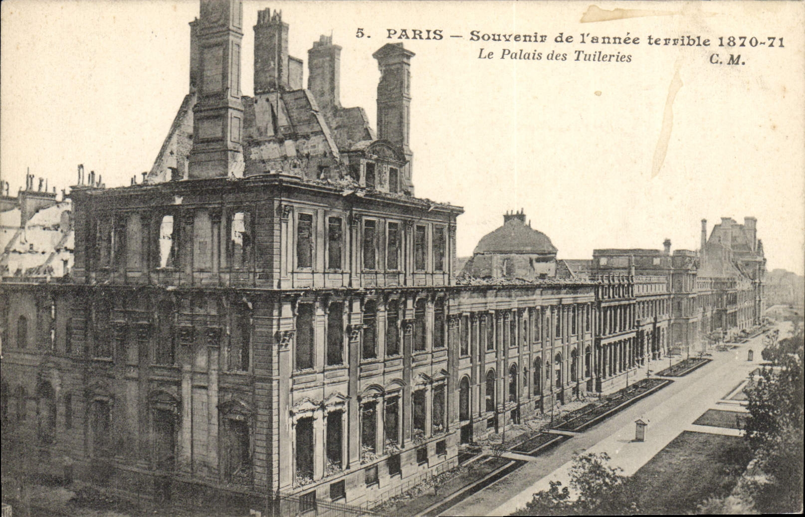 CPA Paris Souvenir De I'Annee Terrible 1870 1871 Le palais des Tuileries