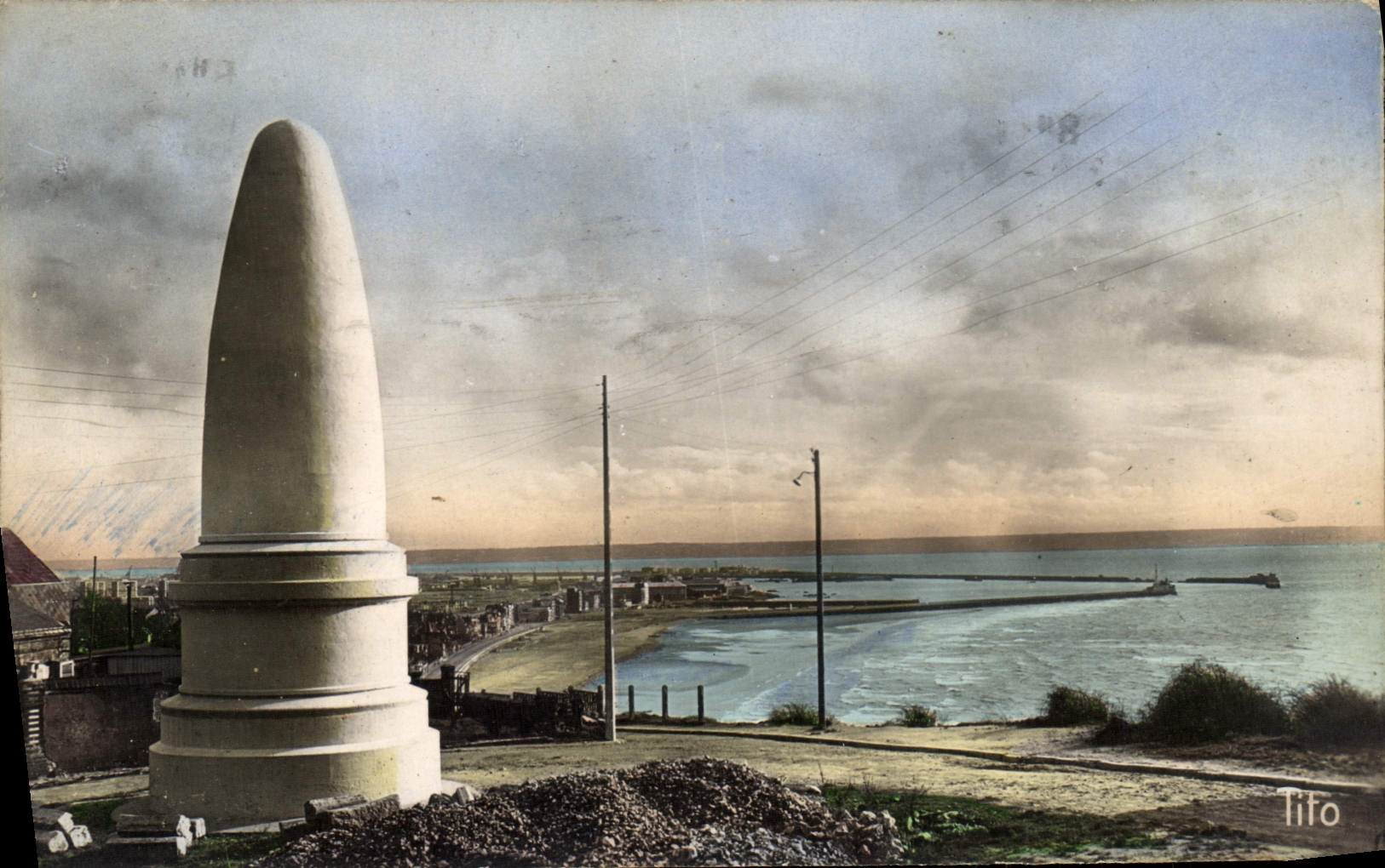 CPM Le Havre Sainte Adresse Le pain de sucre L'avant port la plage 
