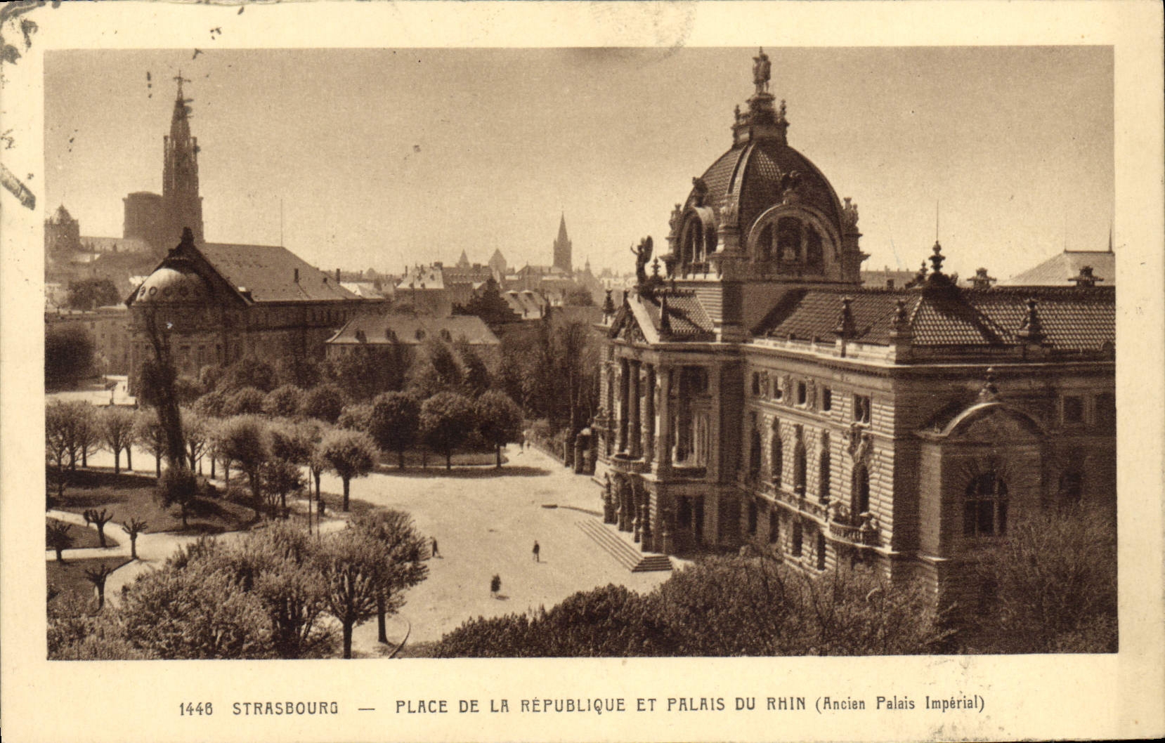 CPA Strasbourg Place De La Republique Et Palais Du Rhin Ancien palais imperial