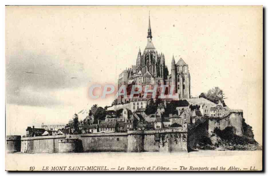 CPA Le Mont Saint Michel Les Remparts et l'Abbaye