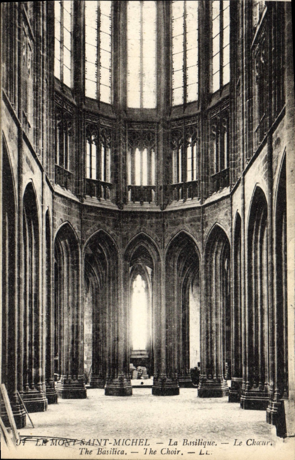El Monte Santo Michel — La Basílica — El Coro