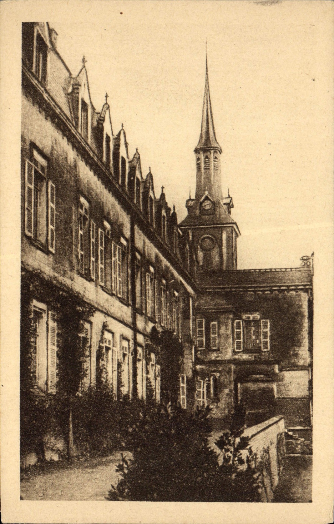 Montreuil-sur-Mer — La Chartreuse vue intérieure — Edit. Gobet Flinbaut
