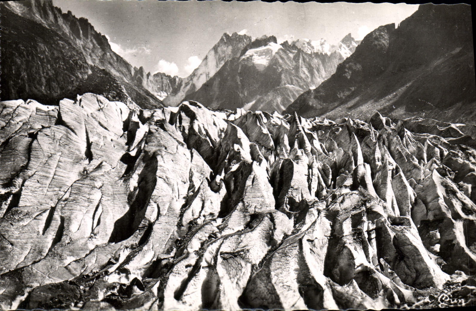CPM Chamonix La Mer de Glace Les aretes de la mer de glace