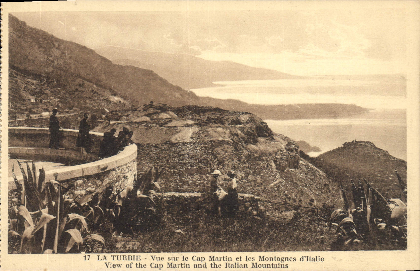 La Turbie - Vue sur le Cap Martin et les Montagnes d'Italie — Édition G. Lachaux, La Turbie, n°17