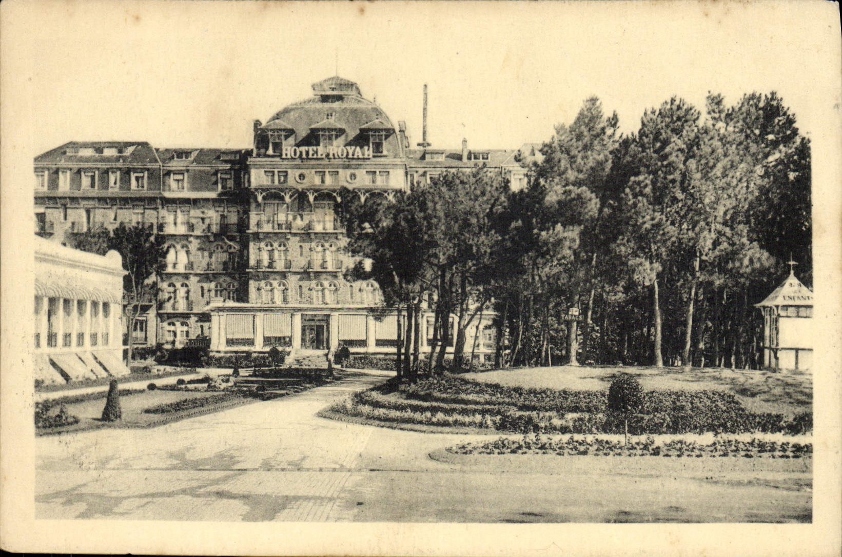 CPA La Baule sur Mer L'Hotel Royal